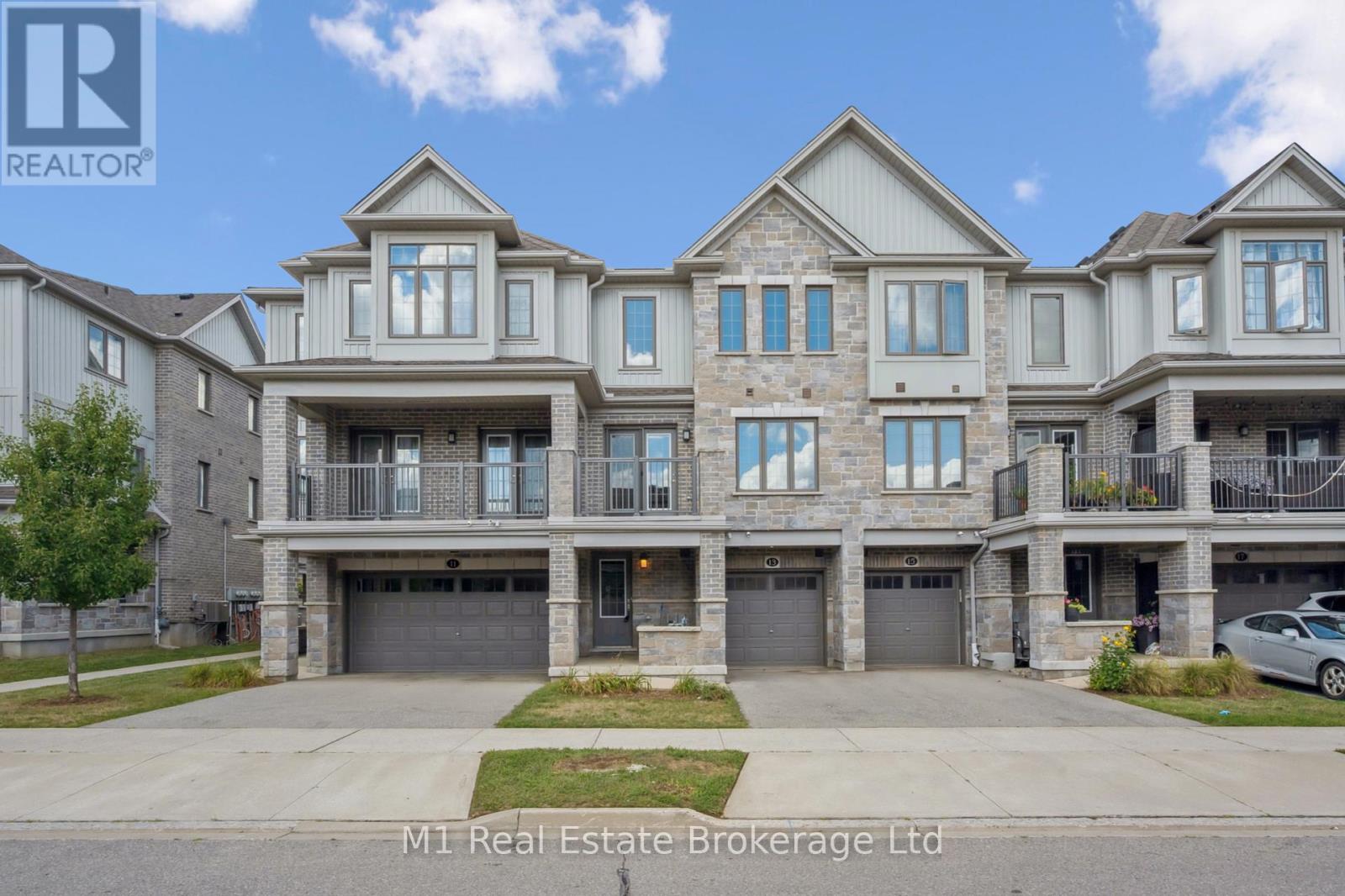 13 MEADOWRIDGE STREET, Kitchener
