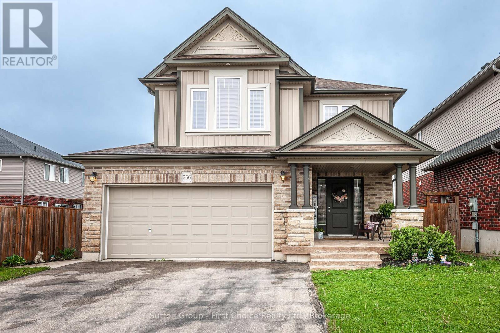 566 FORMAN AVENUE, Stratford