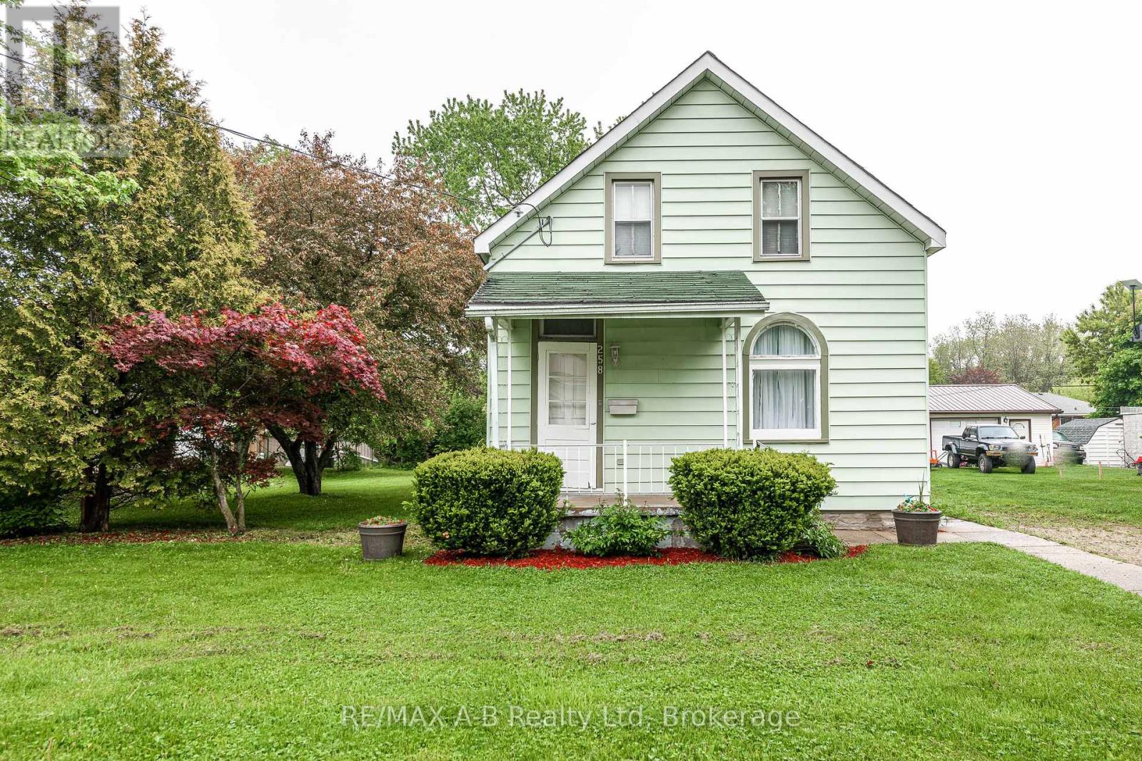 258 NELSON STREET, Stratford