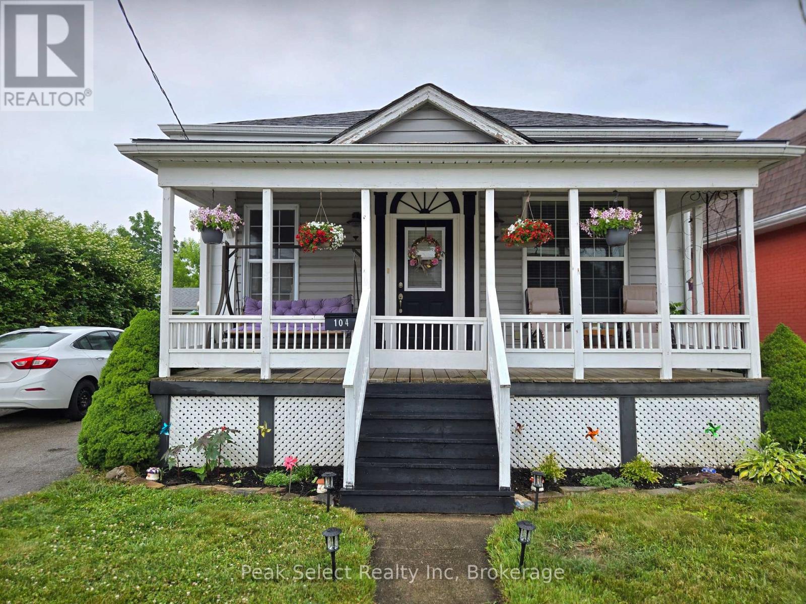 104 ERIE STREET, St. Thomas