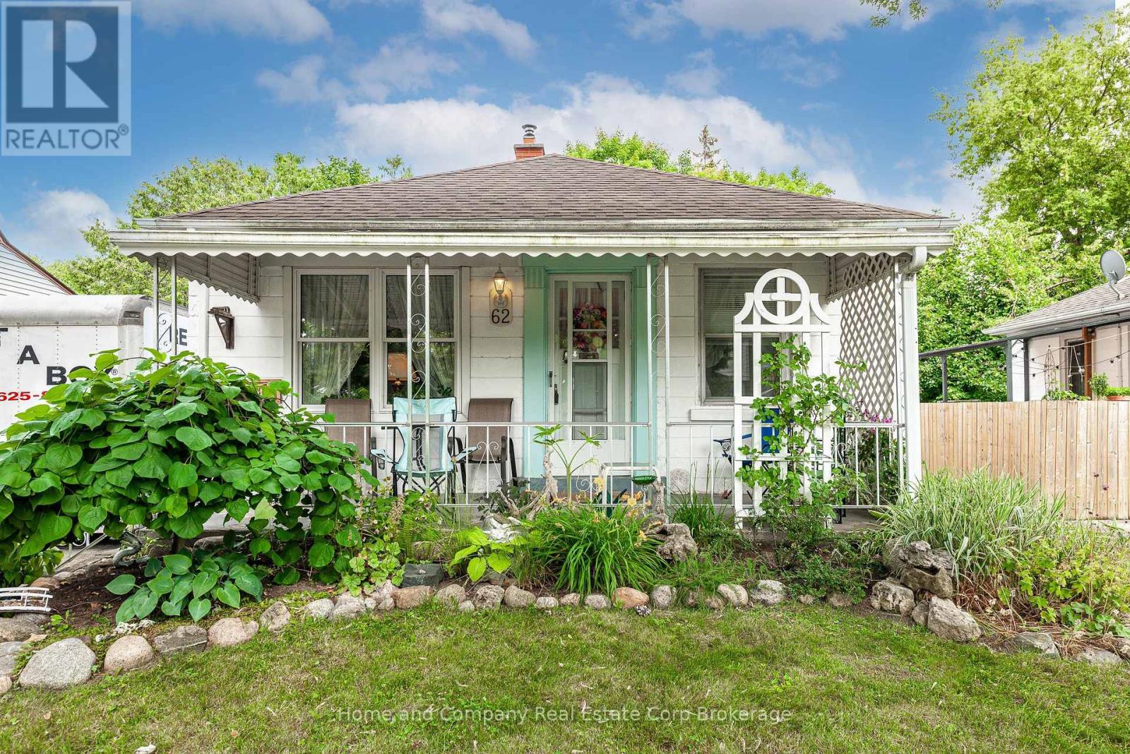 62 CORIANO STREET, Stratford