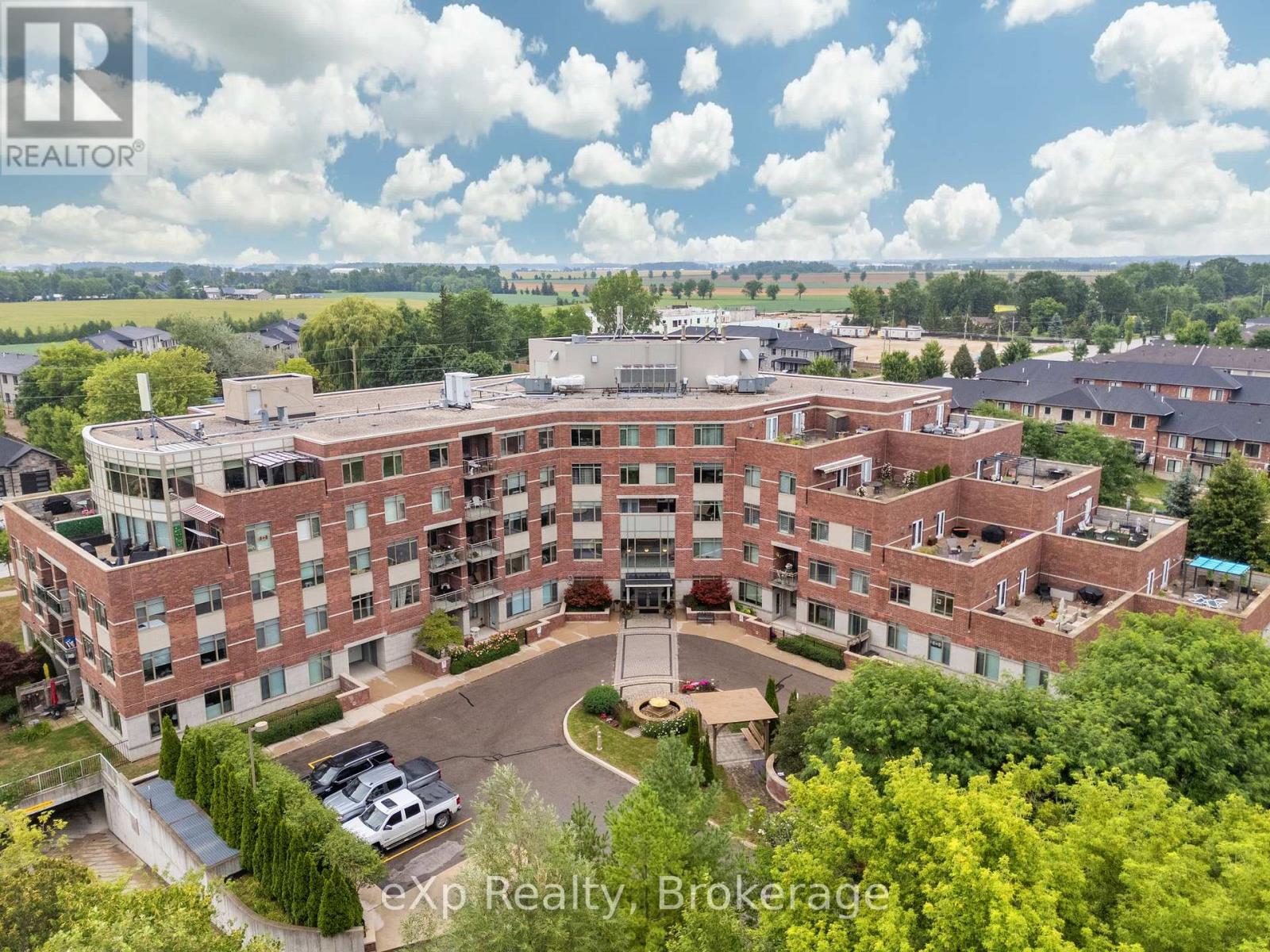 113 - 400 ROMEO STREET N, Stratford