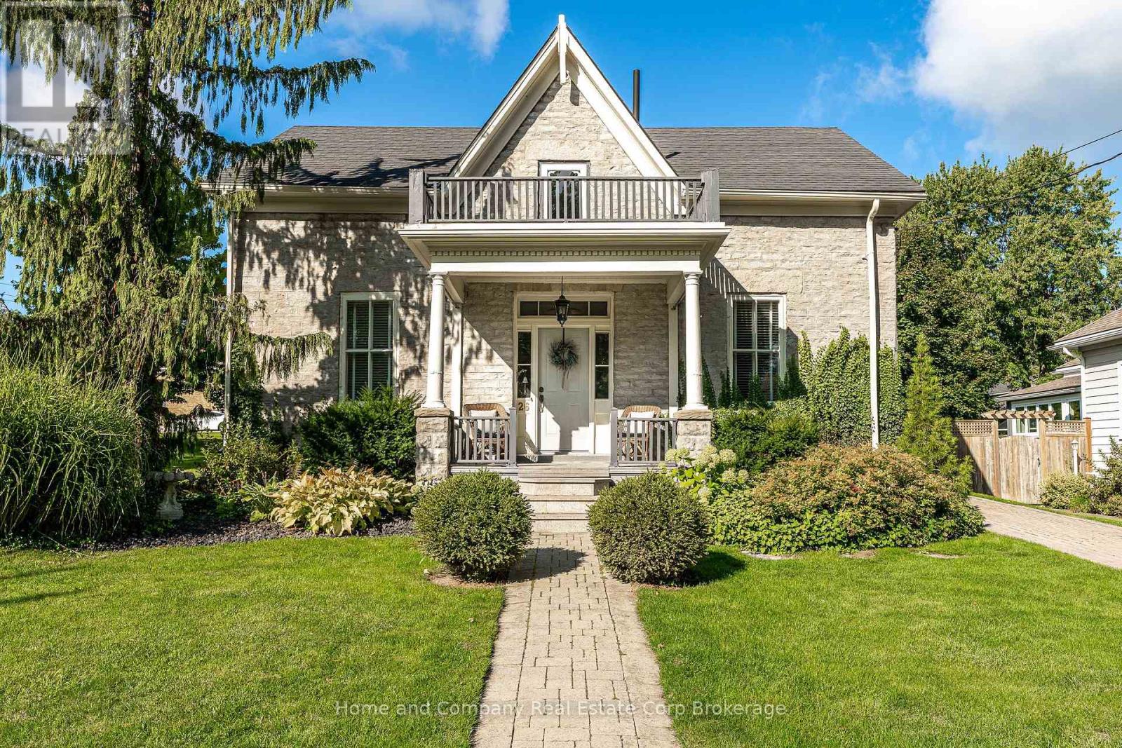 26 ONTARIO STREET S, St. Marys