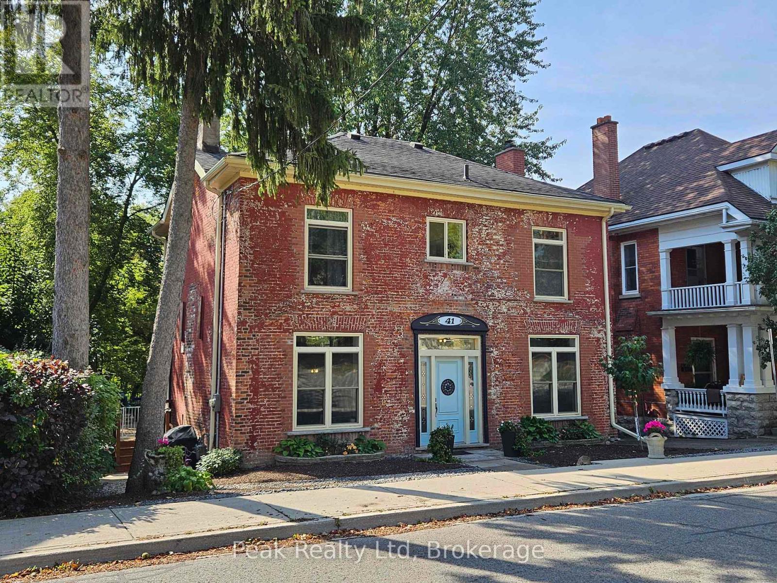 41 DOUGLAS STREET, Stratford