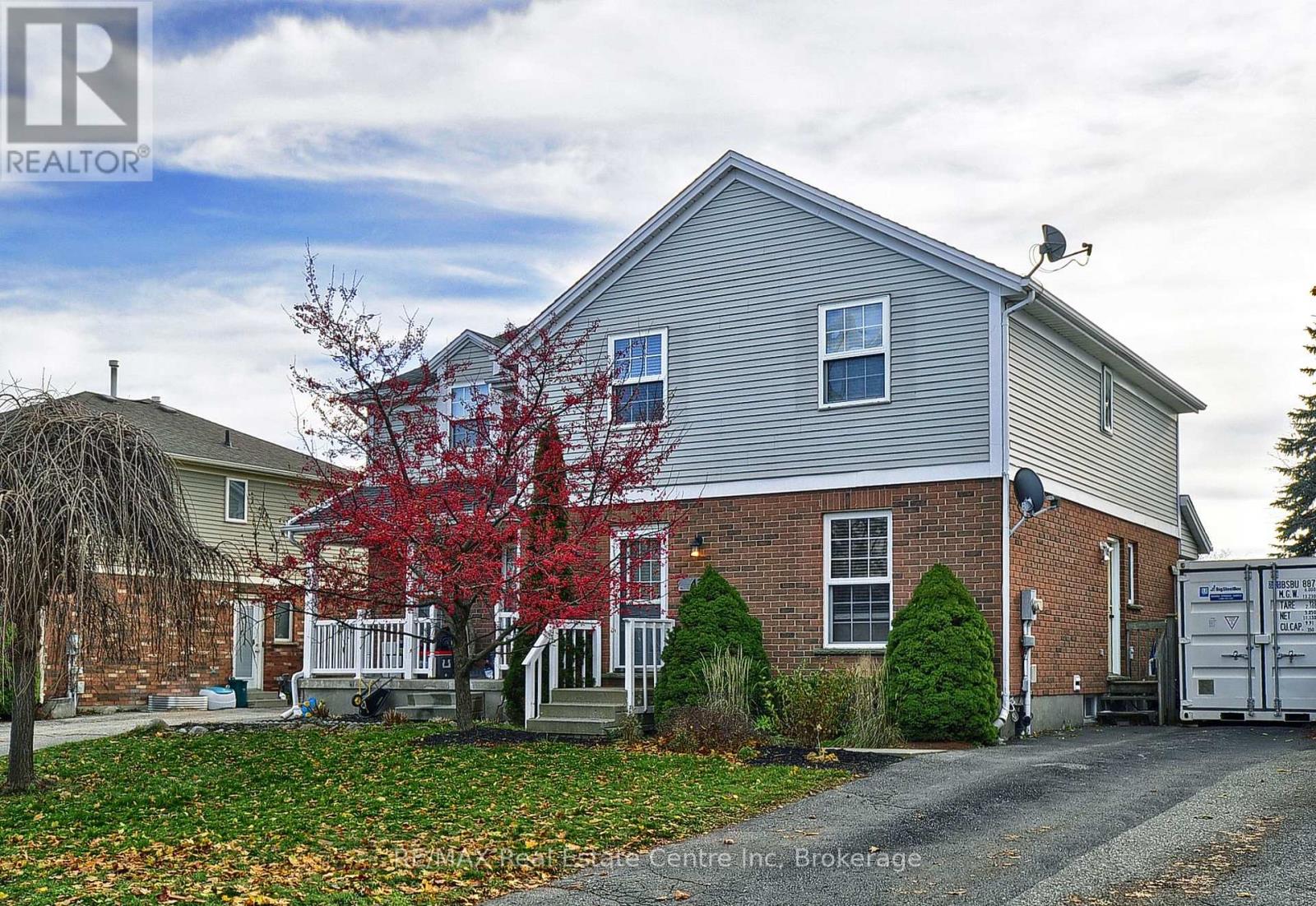 427 BANKSIDE CRESCENT S, Kitchener