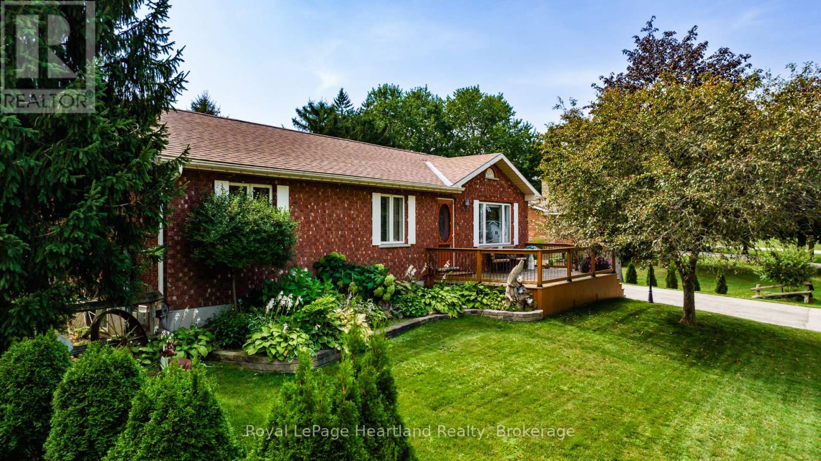 30 NORTH STREET, Huron East (Egmondville)