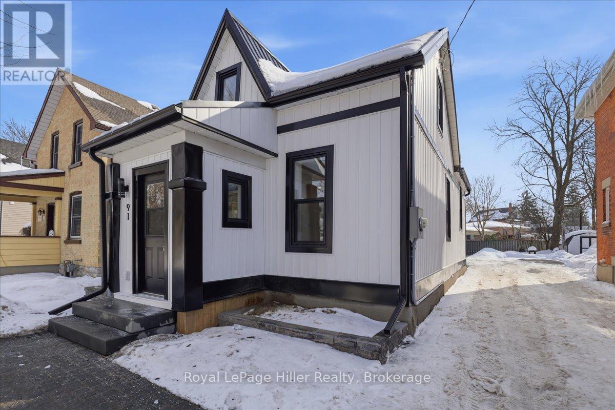 91 DUFFERIN STREET, Stratford