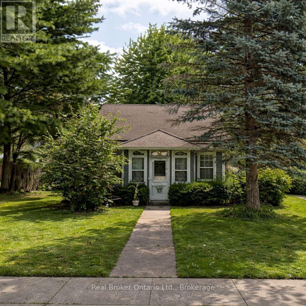 515 AINLEY STREET, Huron East (Brussels)