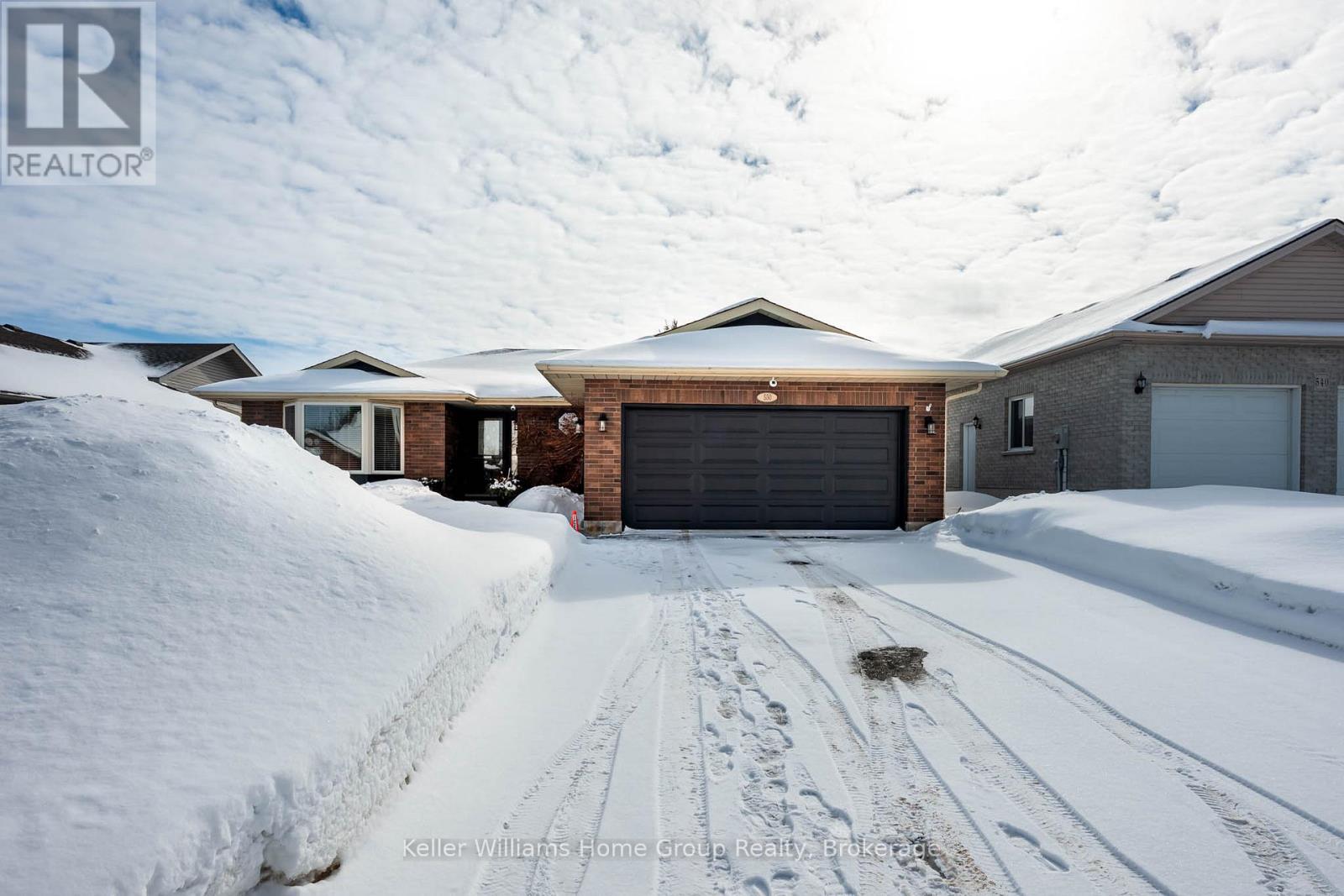 550 MAPLE AVENUE N, North Perth (Listowel)