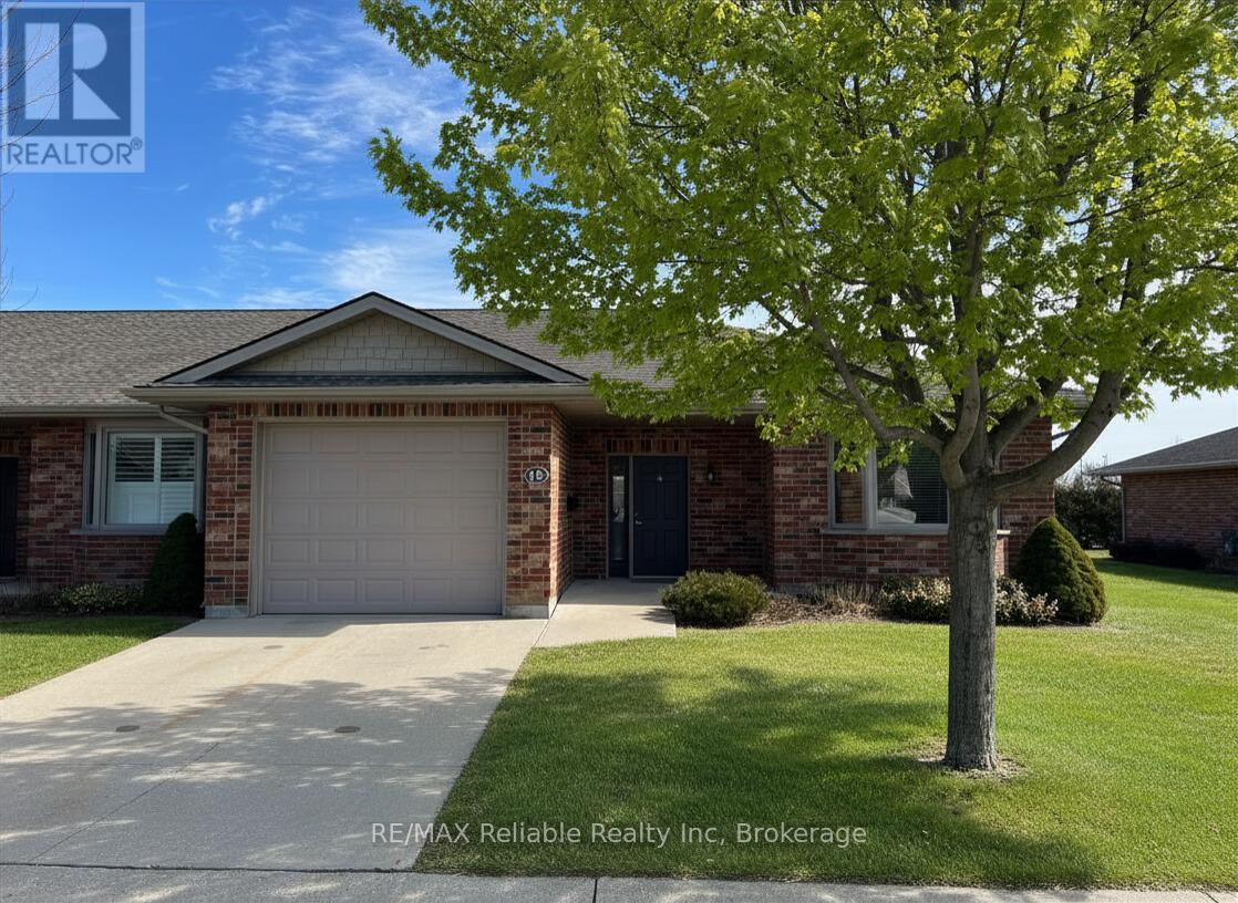 15 BAYFIELD MEWS LANE, Bluewater (Bayfield)