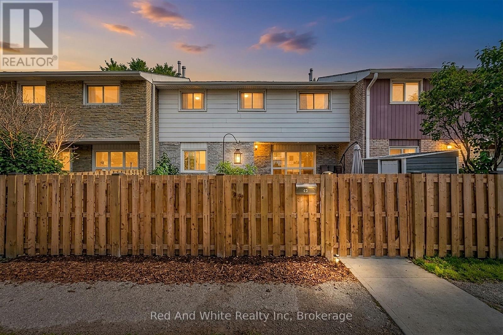 43 - 423 WESTWOOD DRIVE, Kitchener