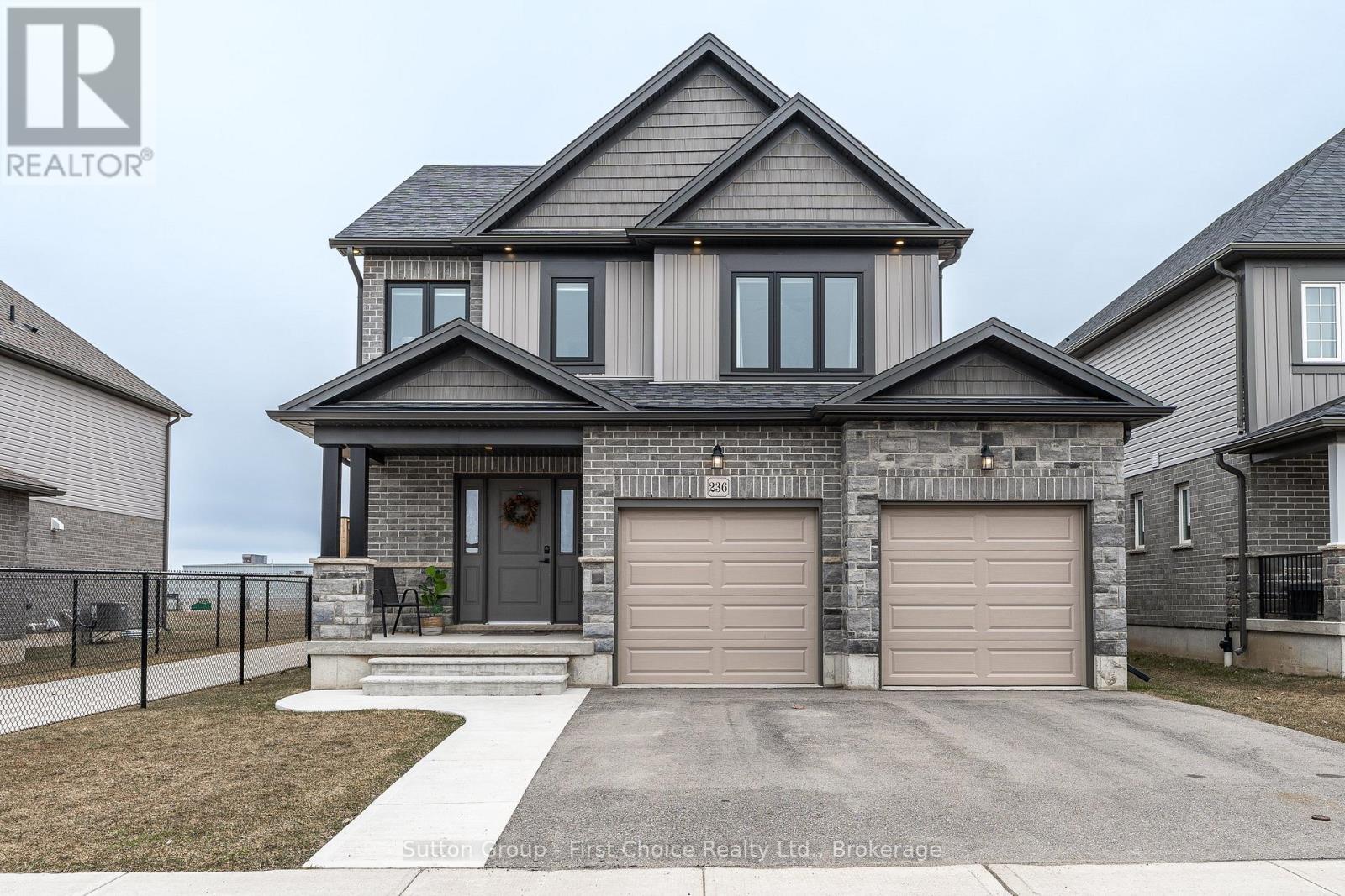 236 BRADSHAW DRIVE, Stratford