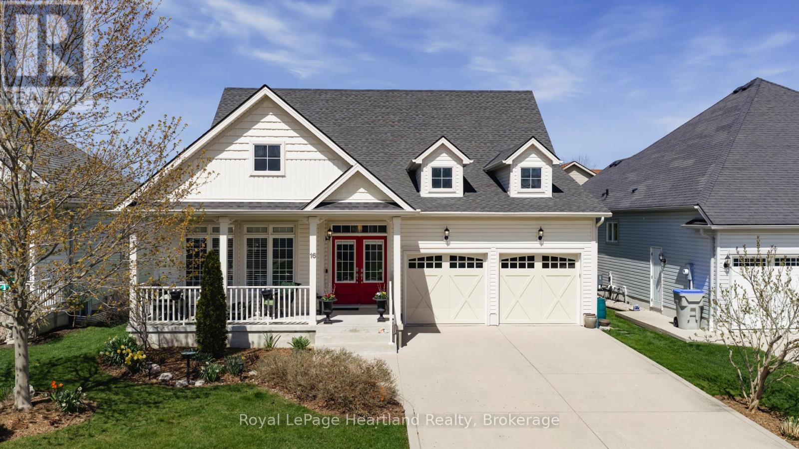 16 MACPHERSON AVENUE, Huron East (Egmondville)