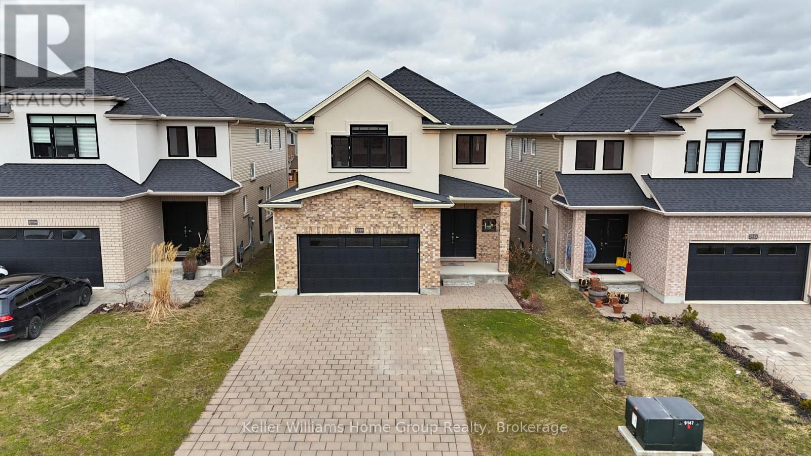 2938 DOYLE DRIVE, London South (South U)
