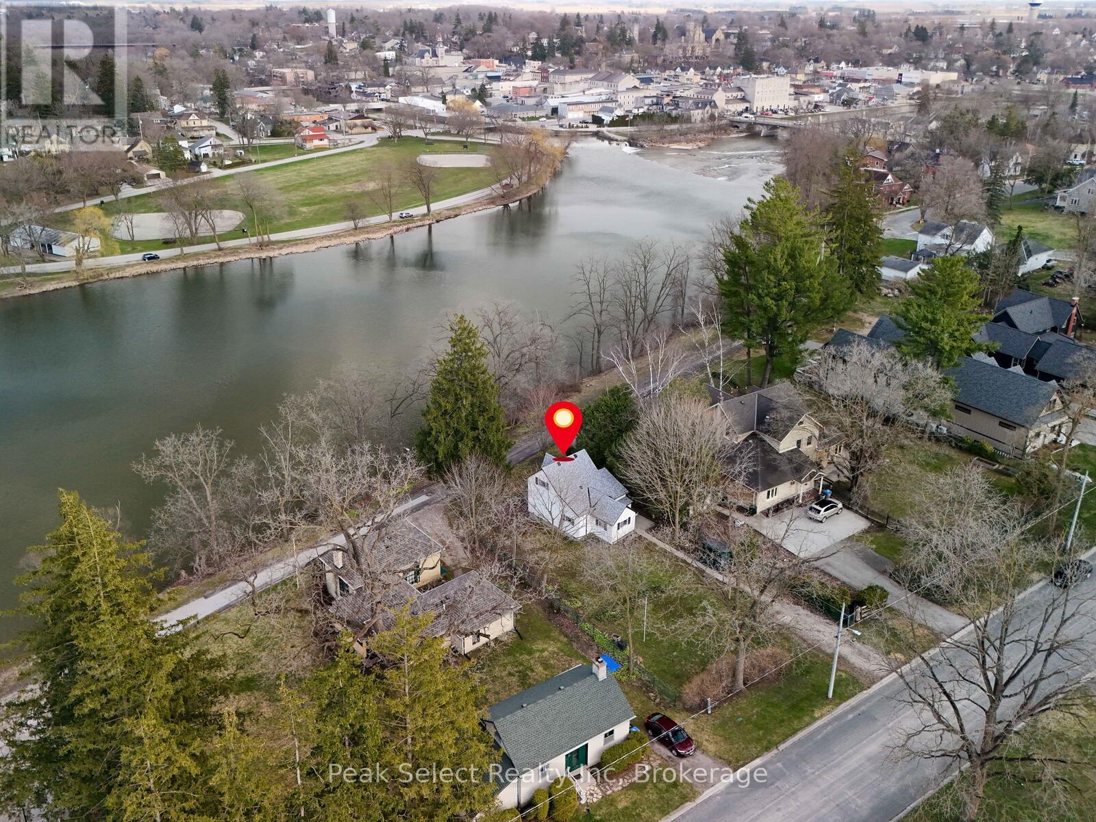 104 ROBINSON STREET, St. Marys