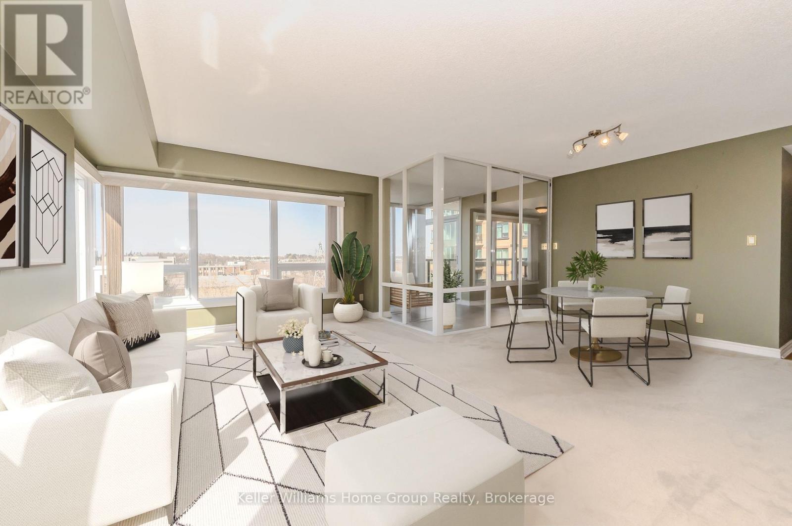 1008 - 237 KING STREET W, Cambridge