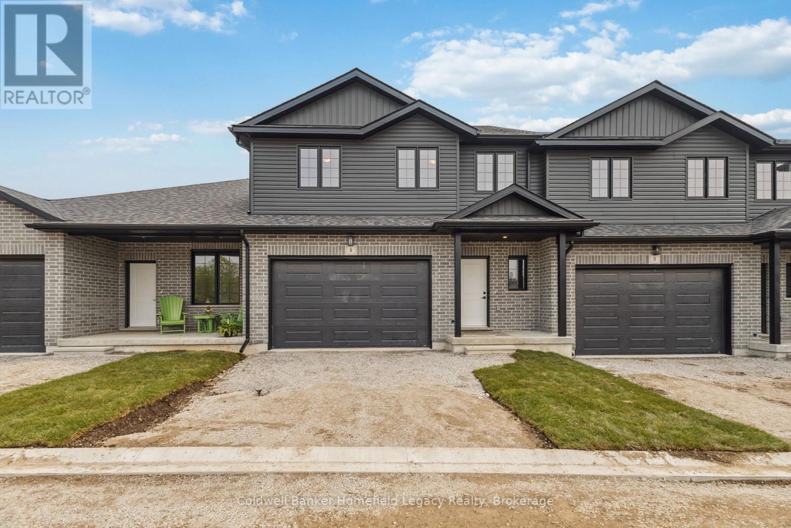 4 - 165 EGAN AVENUE, St. Marys