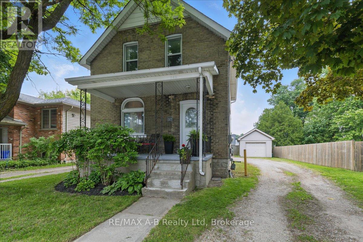 616 ONTARIO STREET, Stratford