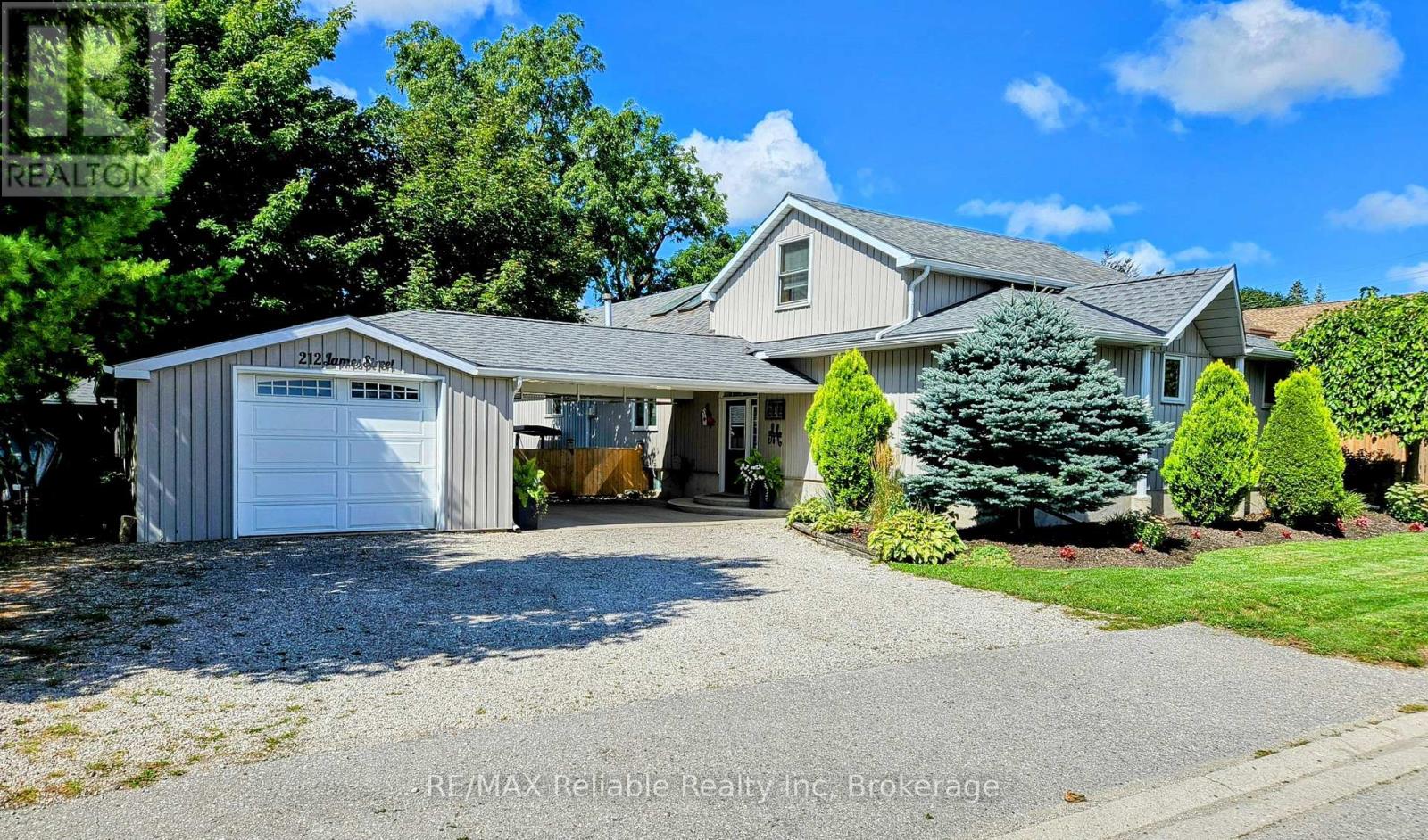 212 JAMES STREET, Central Huron (Clinton)