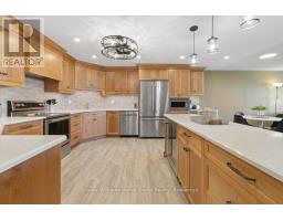 902 - 24 Marilyn Drive, MLS X13608010