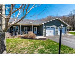 3 Chamberlain Crescent, MLS S13077992