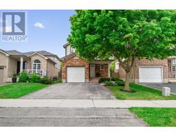 4 Beardmore Crescent, MLS W13495582