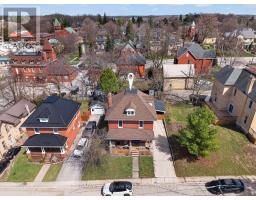 131 2nd Avenue Sw, MLS X13113612
