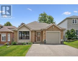 4 Eastview Crescent, MLS W13478454