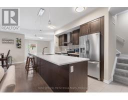 35 - 107 Westra Drive, MLS X13665924