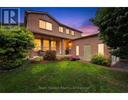 1085 Dina Crescent, MLS S13567836