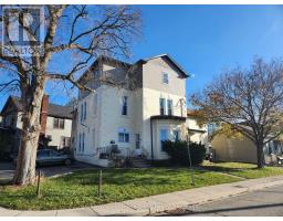 125 Wellington Street S, MLS X12522166