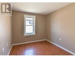 76 MCKENZIE STREET - 14