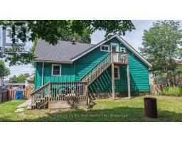 76 MCKENZIE STREET - 26