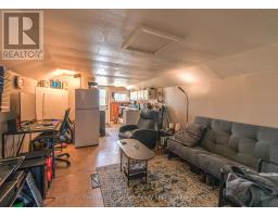 76 MCKENZIE STREET - 34