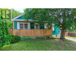 76 MCKENZIE STREET - 40