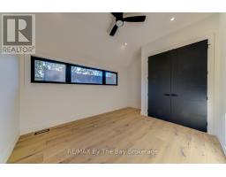 49 BROADVIEW STREET - 29