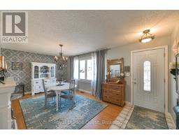 333 COLLINS DRIVE - 11