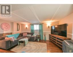 333 COLLINS DRIVE - 25
