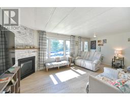 14 MUIR DRIVE - 17