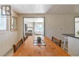 14 MUIR DRIVE - 18
