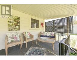 14 MUIR DRIVE - 35