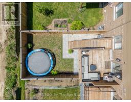 59 ARCHER AVENUE - 39