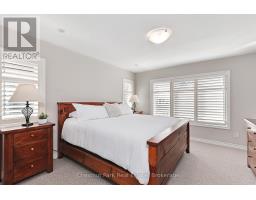 18 GREGORY AVENUE - 17