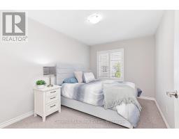 18 GREGORY AVENUE - 21
