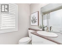18 GREGORY AVENUE - 25