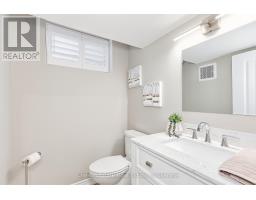 18 GREGORY AVENUE - 31