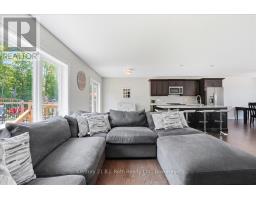 27 RALPH DALTON BOULEVARD - 14