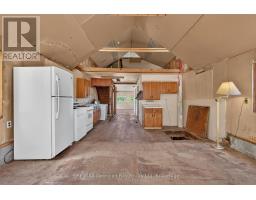 379 GLOUCESTER STREET - 5