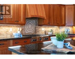 805 EASTDALE DRIVE - 17