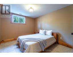 805 EASTDALE DRIVE - 38